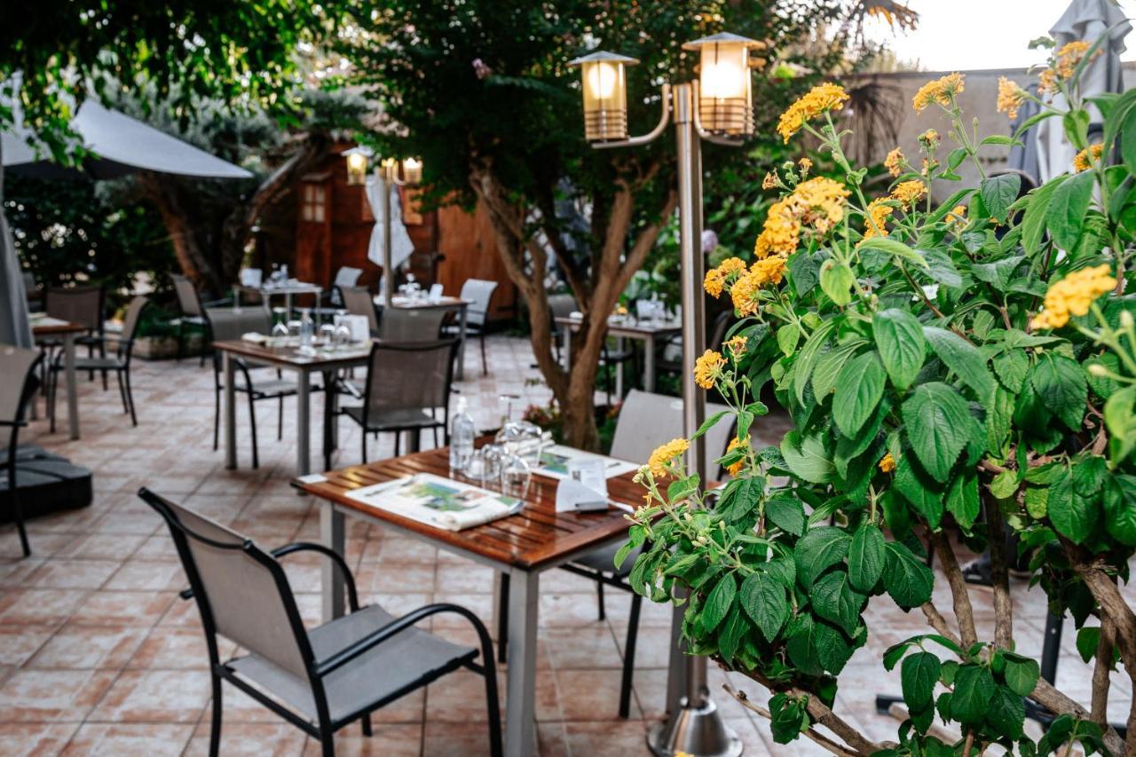 Hotel Le Tivoli Vic-en-Bigorre Ngoại thất bức ảnh