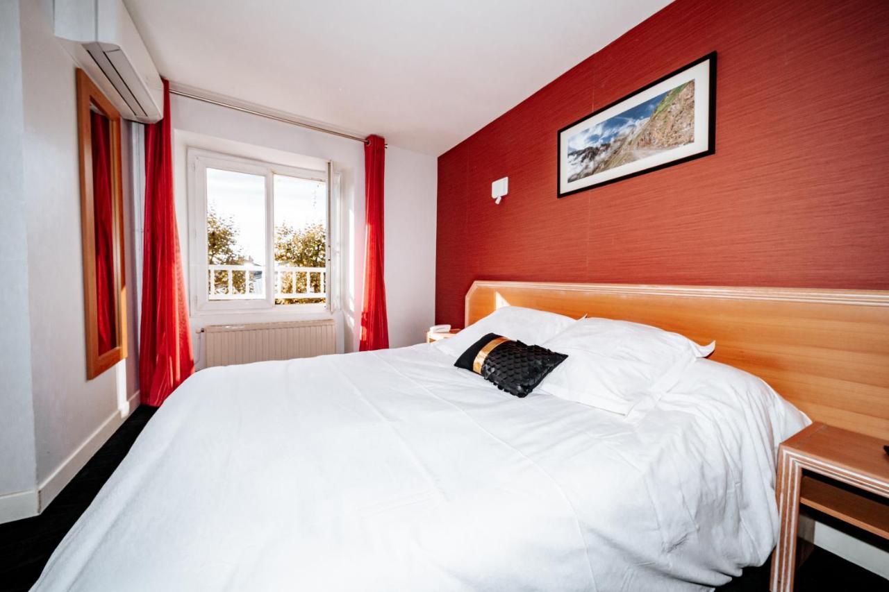 Hotel Le Tivoli Vic-en-Bigorre Ngoại thất bức ảnh